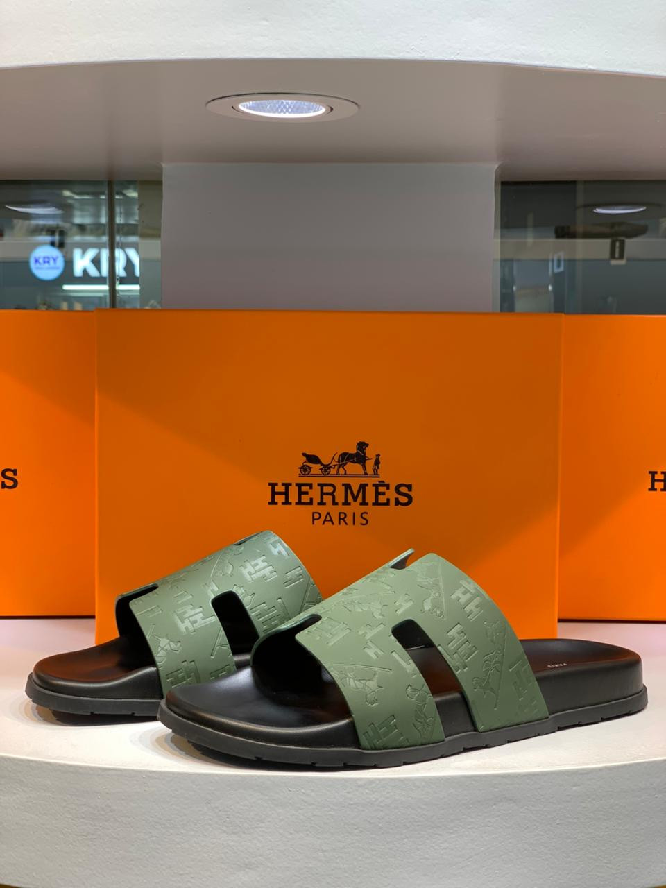 Hermes Textured Olive Slide/Sandal (1:1)